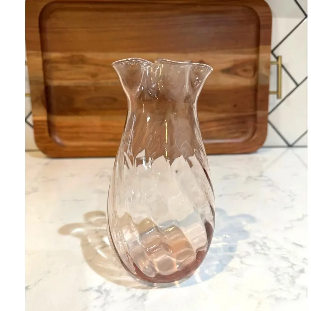 pink optic swirl hand-blown art glass vase with a ruffled or crimped rim vintage